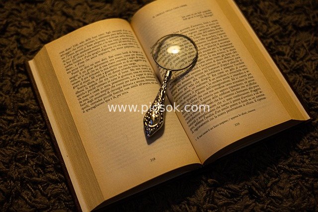 Old Book Magnifier: Text Exploration in Mysterious Investigation