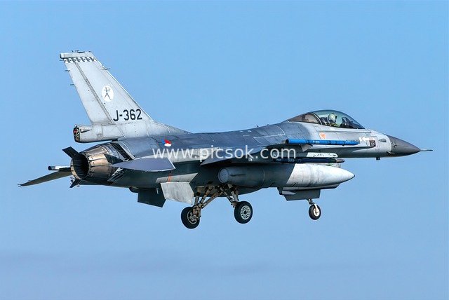 HD Footage of Royal Netherlands Air Force F-16 Fighter Jet in Flight