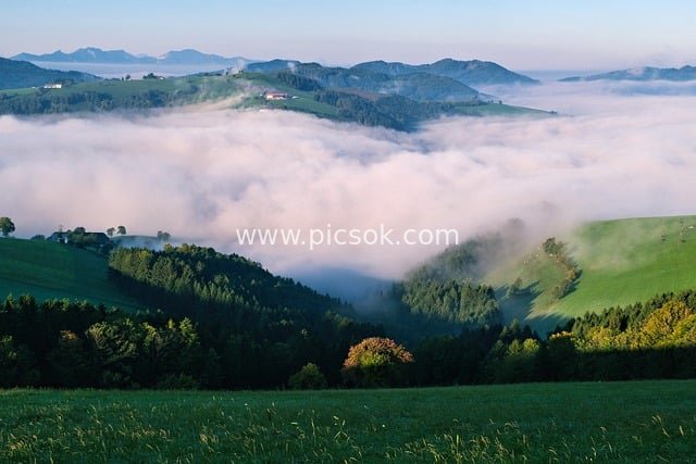 Beautiful Pastoral Natural Landscape Photography of Autumn Mountain Morning Mist