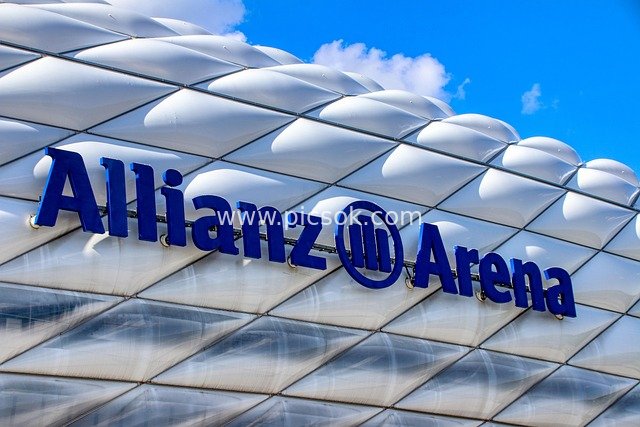 安联竞技场 慕尼黑足球场馆 现代建筑外观