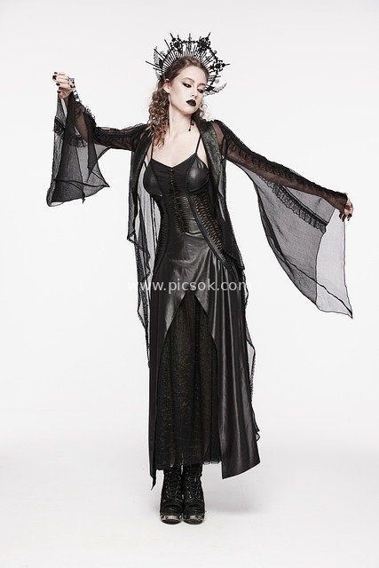 Dark Gothic Witch Outfit Portrait