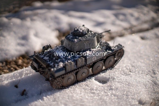 二战德军38(t)坦克模型 冬季雪景户外实拍