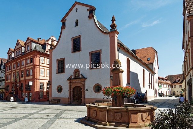 德国陶伯比绍夫海姆历史广场建筑景观