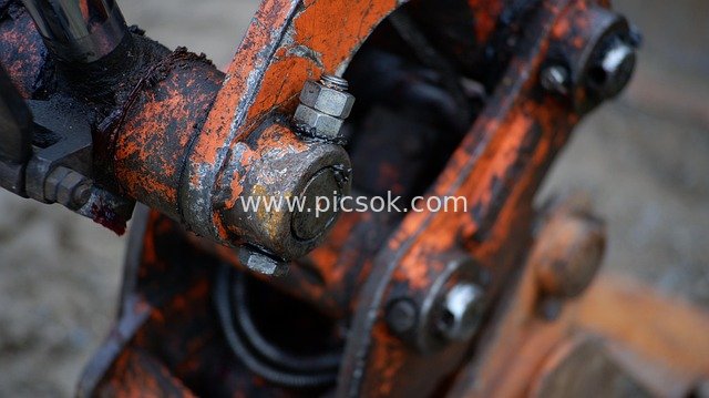 老旧工程机械生锈部件特写 施工设备细节