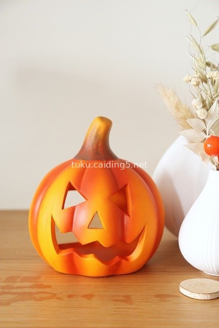 万圣节橙色南瓜灯装饰 现代家居桌面布置