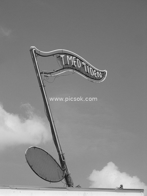 Vintage Old Signboard: Musical Imprints in Time