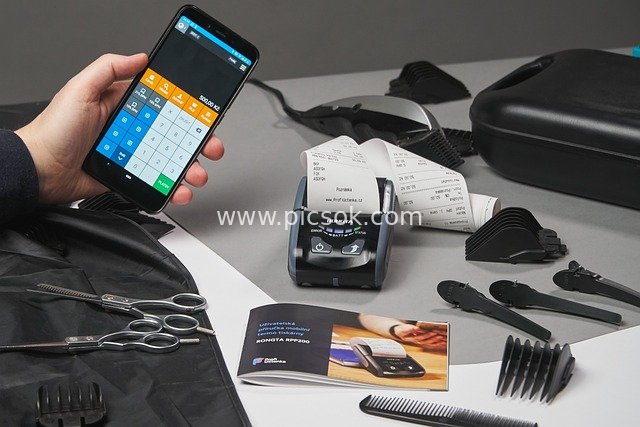 Hair Salon Checkout Payment: Mobile Payment + Printer Tool Scene
