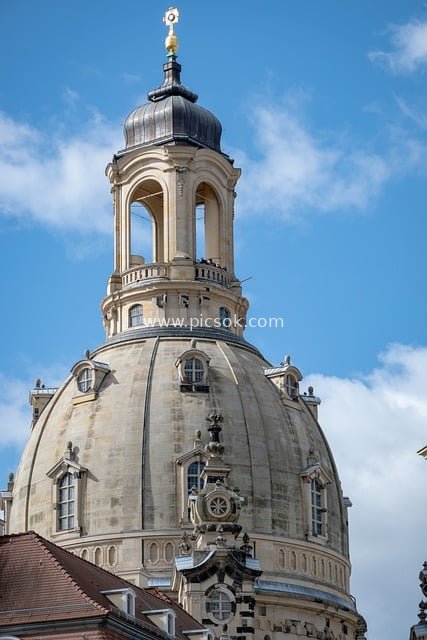 德累斯顿圣母教堂圆顶 德国历史建筑地标