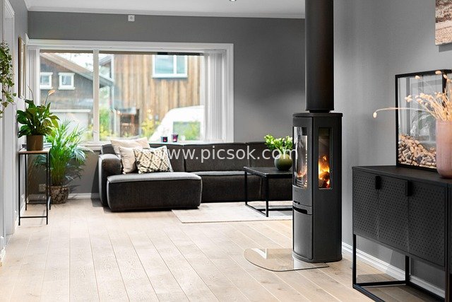 Scandinavian-Style Gray Living Room – Warm Real-Scene Home Decoration