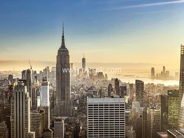 纽约曼哈顿天际线 帝国大厦日落高空景观