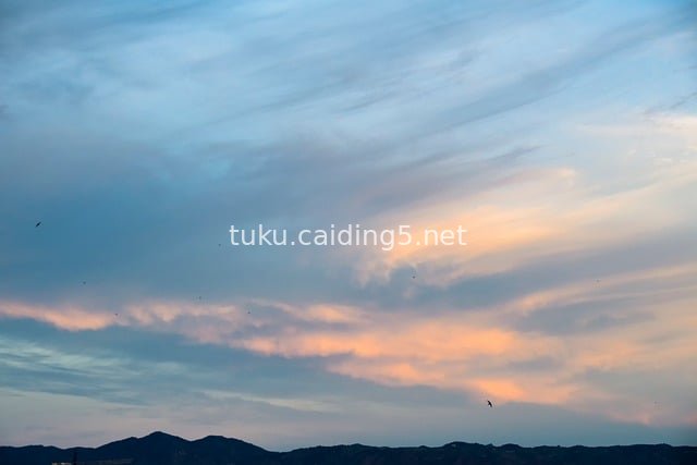 黄昏山脉飞鸟云霞自然风景素材