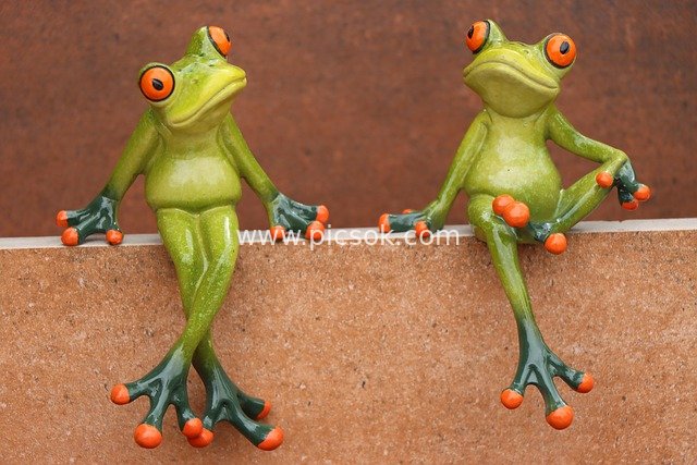 友谊青蛙摆件 绿色树蛙趣味伙伴装饰