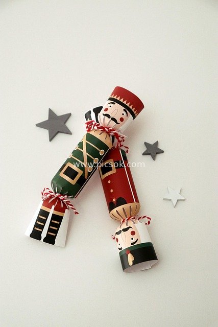 可爱圣诞胡桃夹子纸炮仗 星星点缀节日装饰