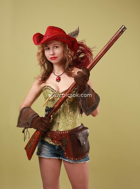 西部奇幻风女性cosplay持枪写真素材