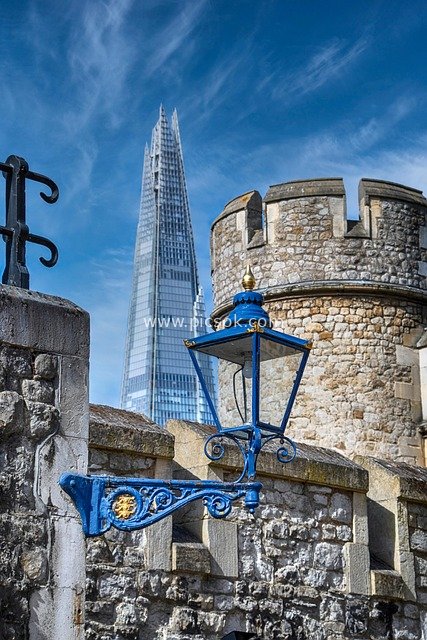 Contrast of Ancient and Modern Architecture in London: Vintage Street Lamps and The Shard