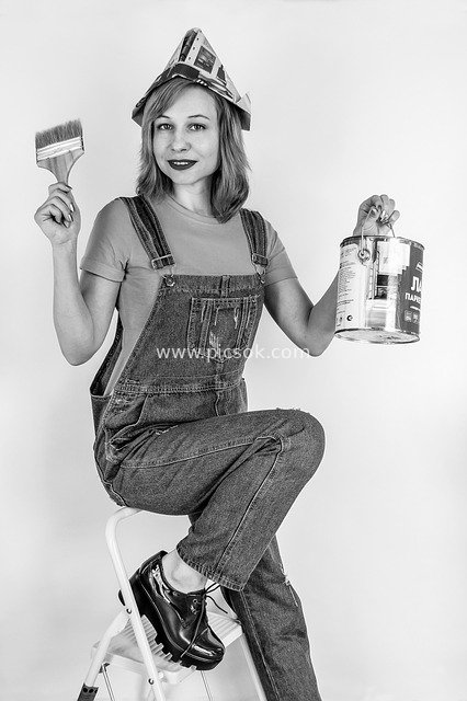 Black and White Creative Posed Portrait of a Female Painter