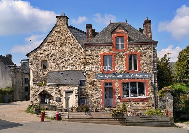 传统石砌房屋 法国历史感建筑风景壁纸