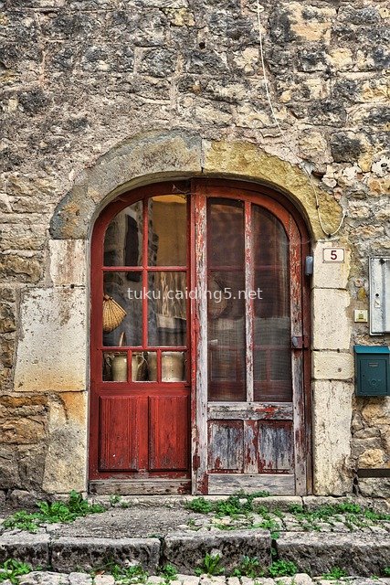 中世纪复古红木门 历史石墙建筑素材