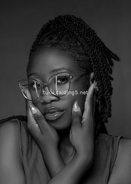 黑人女性模特肖像 时尚美妆写真拍摄