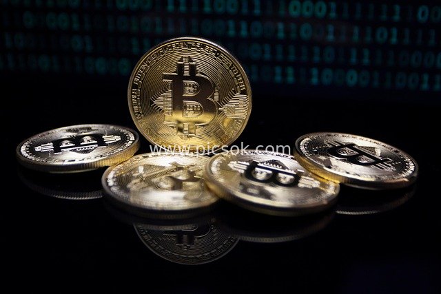 Bitcoin Cryptocurrency Digital Fintech Coin Close-Up Material