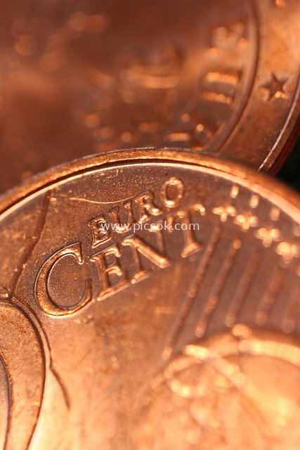 欧元分币特写 铜质硬币金融财富素材