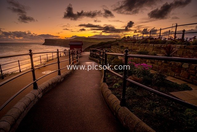 Sunrise at Saltburn-by-the-Sea, Coastal Scenery of the Golden Promenade