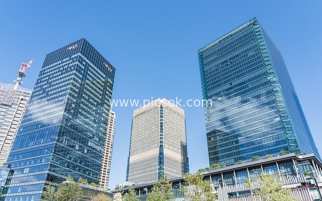 Osaka's Modern Skyscraper Cluster: Urban Architectural Landscape with Glass Curtain Walls